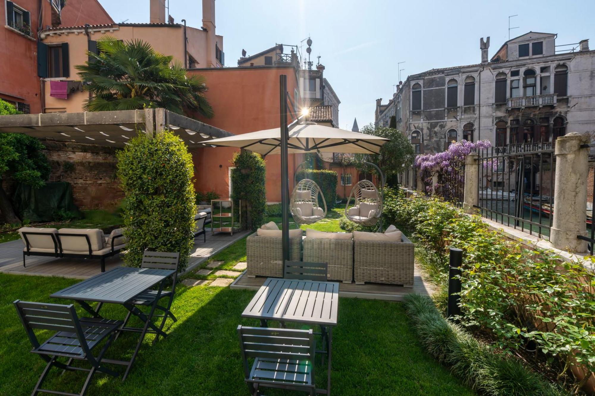 Palazzo Morosini Degli Spezieri - Lifestyle Apartments Venice Ngoại thất bức ảnh