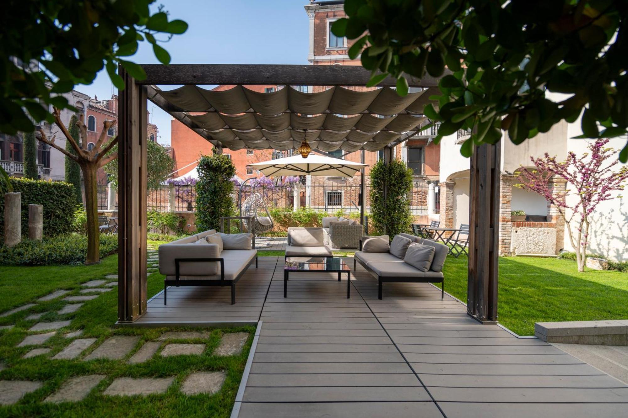 Palazzo Morosini Degli Spezieri - Lifestyle Apartments Venice Ngoại thất bức ảnh