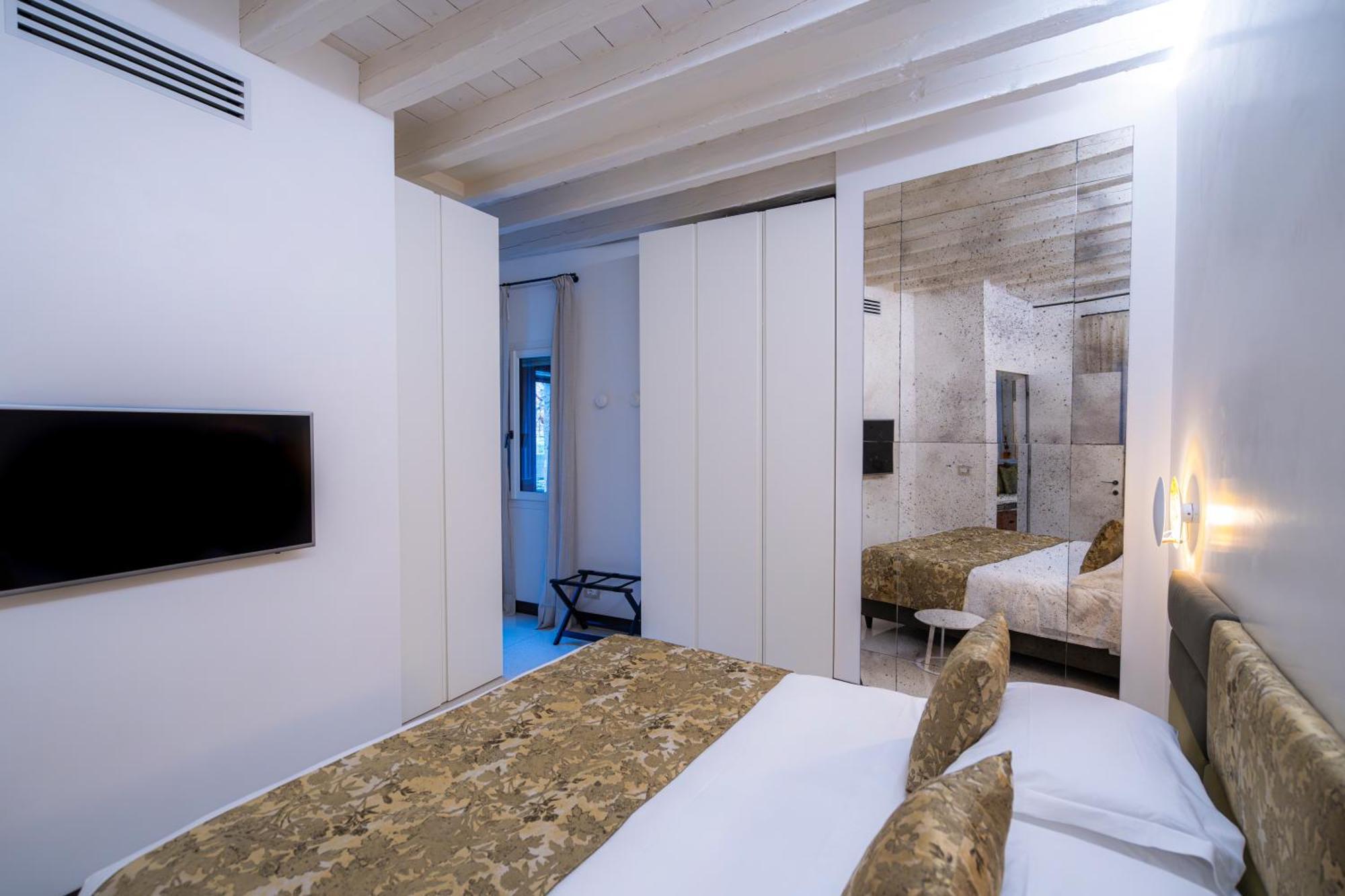 Palazzo Morosini Degli Spezieri - Lifestyle Apartments Venice Ngoại thất bức ảnh