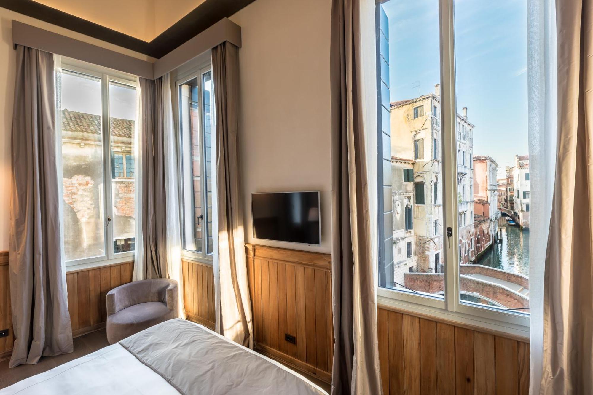Palazzo Morosini Degli Spezieri - Lifestyle Apartments Venice Phòng bức ảnh